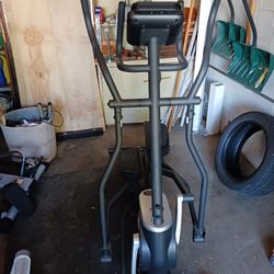 ELLIPTICAL MACHINE