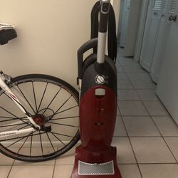Miele Dynamic U1 Vacuum 