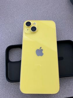 iPhone 14 Plus yellow