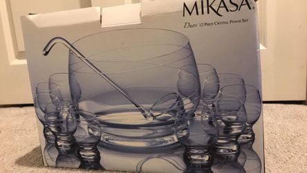 Mikasa 12 piece crystal punch set