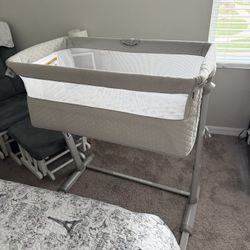 Adjustable Bassinet 
