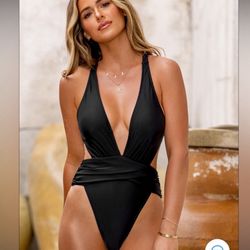 Black Swimsuit Size L