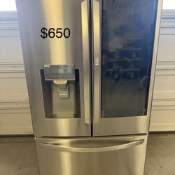 LG Refrigerator Like New!!
