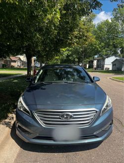 Hyundai Sonata Sedan