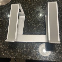 Laptop stand 