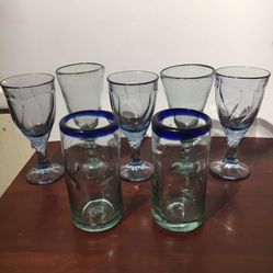 hand-blown Mexican glass 2 with a cobalt blue rim