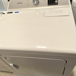NEW - $479 OBO - Maytag - Gas Dryer - Moisture Sensing - 7.0 Cu ft