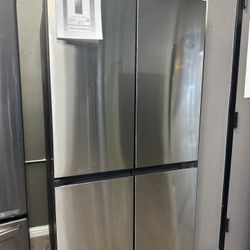 Samsung Refrigerator (Take It Home In Payments/Llevalo A Casa En Pagos)