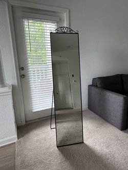 Floor and wall mirror