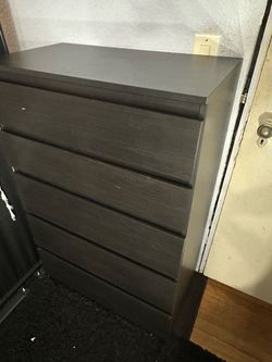 iKEA Malm 5 drawer dresser