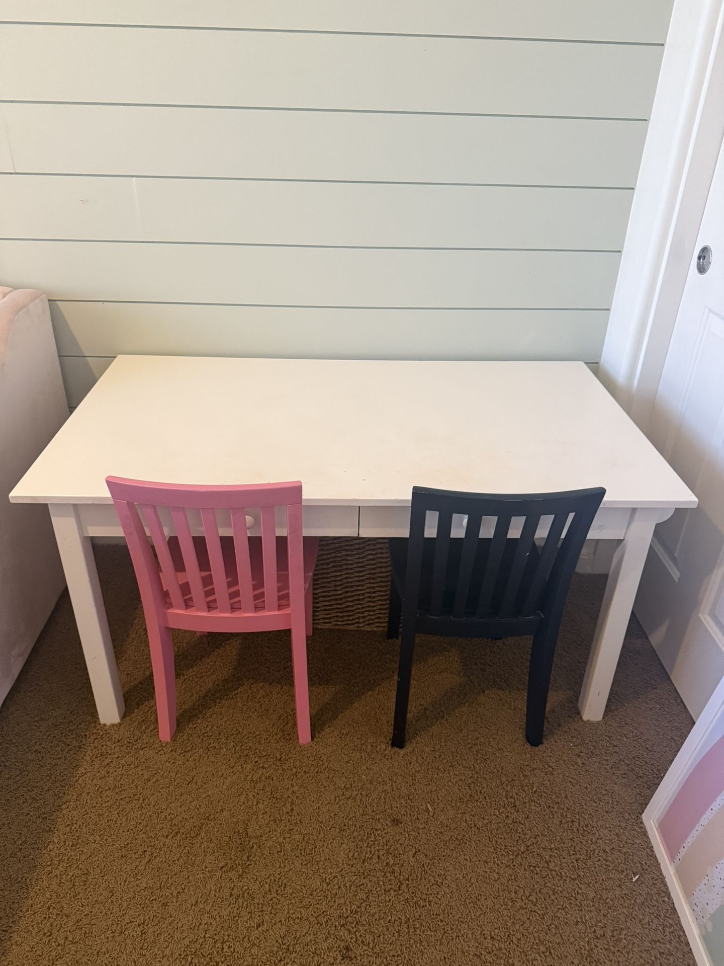 Pottery Barn Kids Art Table & chairs