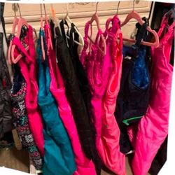 KIDS SNOW BIBS 20$ Pick Up Downtown LA -Little Tokyo Area 