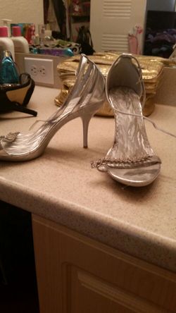 Silver/diamond wedding shoes