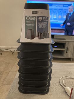 SIMPLIFY SET OF 8 BED RAISERS