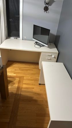 Computer Desk