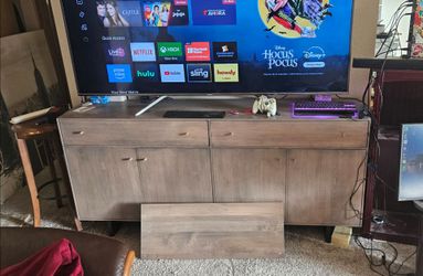 Large entertainment center