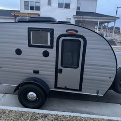 Teardrop Camper / RV With Full Kitchen - Send Offers