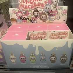 Exciting Macaron Labubu 