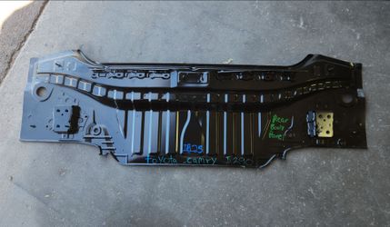 Toyota Camry Rear Body Panel 2018 2019 2020 2021 2022 2023 2024 2025 Part $290