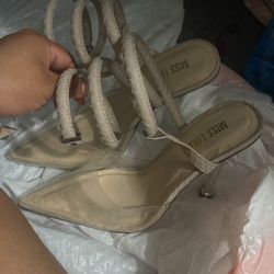 Miss Lola boutique heels 