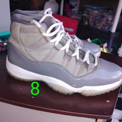 Jordan 11 Retro Size 8 Mens Light Gray
