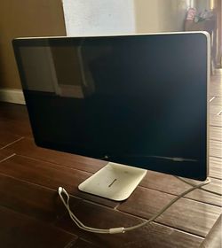 Apple thinderbolt dislay