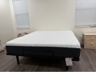 Tempur-Pedic ProAdapt Medium King Mattress + Adjustable Base — Excellent Condition