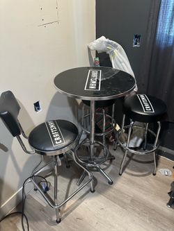 Craftsman bar stool set