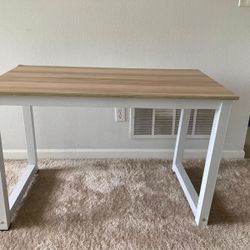 Wooden Desk With White Legs