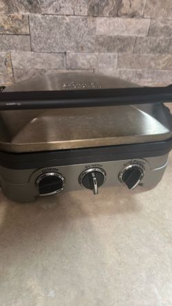 Griddles Cuisinart Panini.$20.00