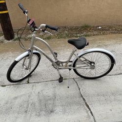 Beach Cruiser Bike