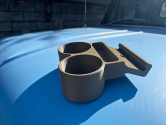 C10 cup holders