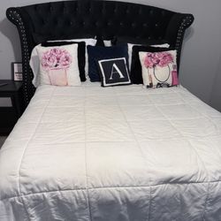 Bedroom Set with Adjustable Mattress 