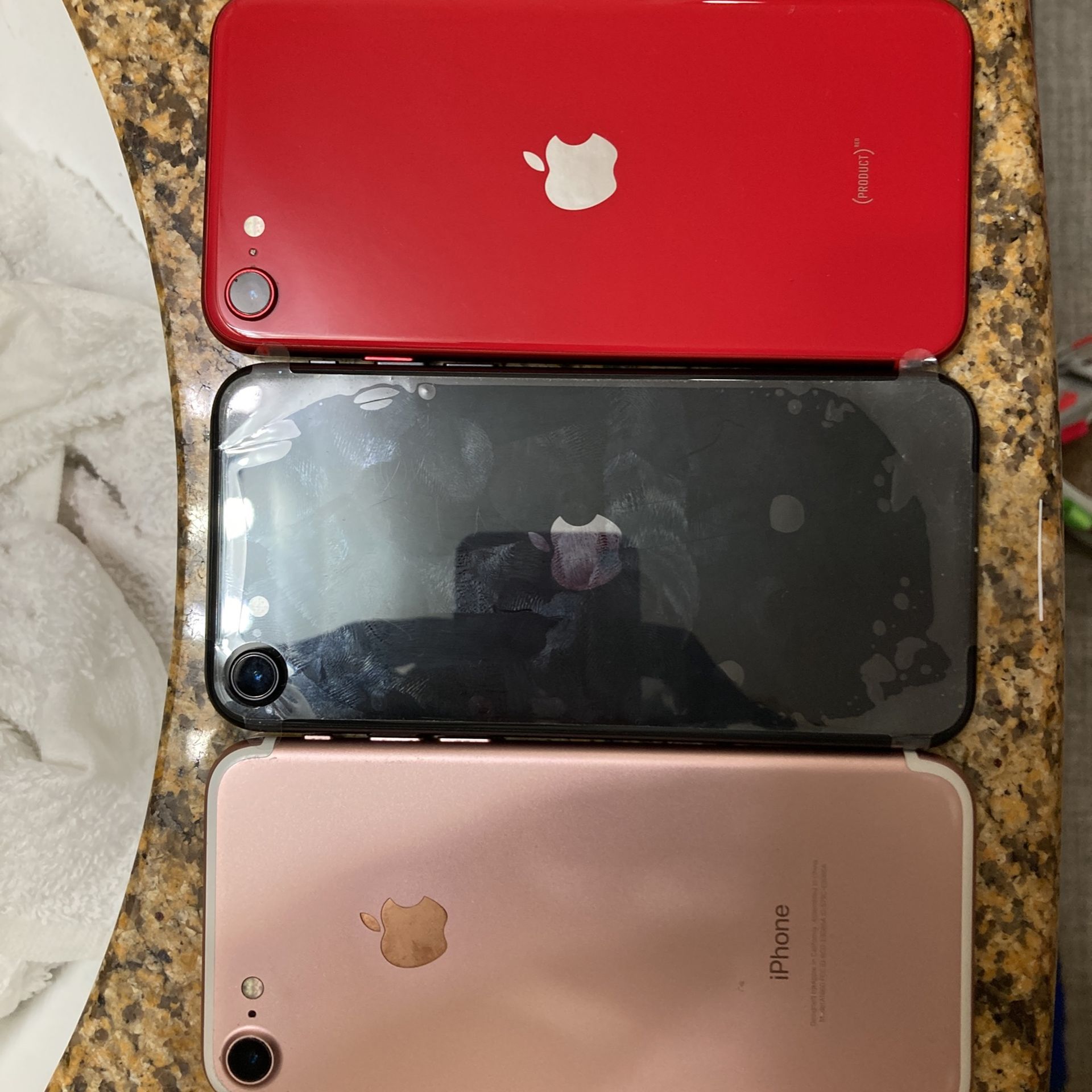 Iphone SEs And iPhone 7