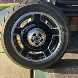 Rear Harley Davidson Wheel And Tire 