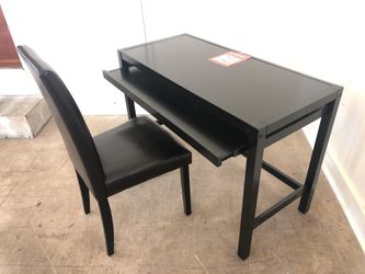 Desk with chair $188.95 *As Is*