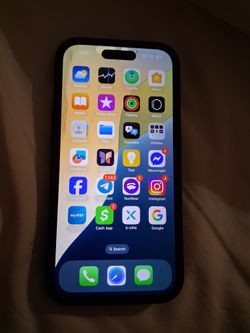 Arttic Blue I Phone 15