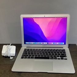 2017 Macbook Air 13" Core i5  - 8 Gb Ram - 256gb SSD -  Mac Os Monterey