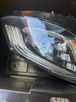 Car Headlight Assembly Black Housing