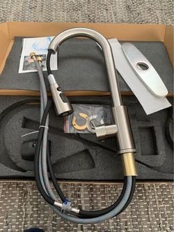 Brand new Stainless Steel Modern Brushed Nickel ECLERBC Pull-Down Kitchen Faucet, Single Handle High Arc with Sprayer for Sink - Easy Installation for