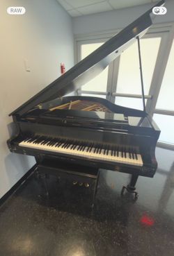 K KAWAI PIANO
