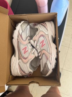 Toddler sneakers