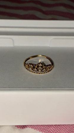 10k gold crown ring