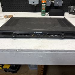 Rackmount Speaker Amplifier