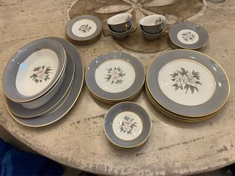 Beautiful Mid-Century Royal Jackson Fine China Set