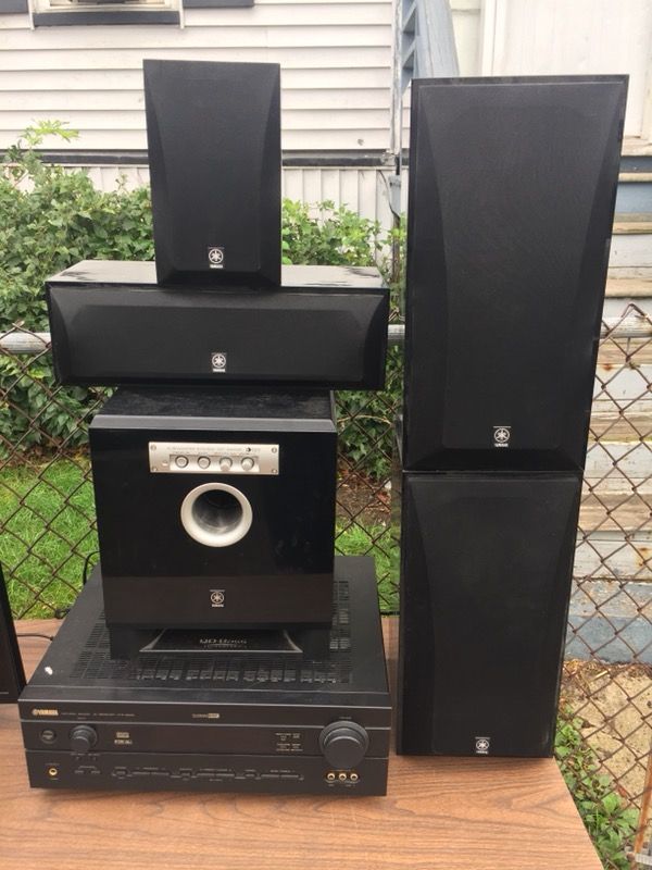 Yamaha Stereo System