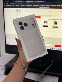 iPhone 18 PRO MAX 256GB UNLOCKED