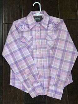 *GENTLY worn Cowgirl Top w/CRYSTALS *Size small (5-6)