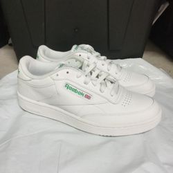 Reebok Classics Size 9.5