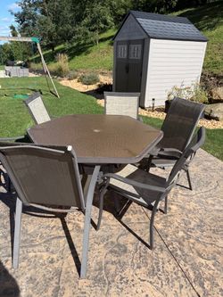 Outdoor Dining Set